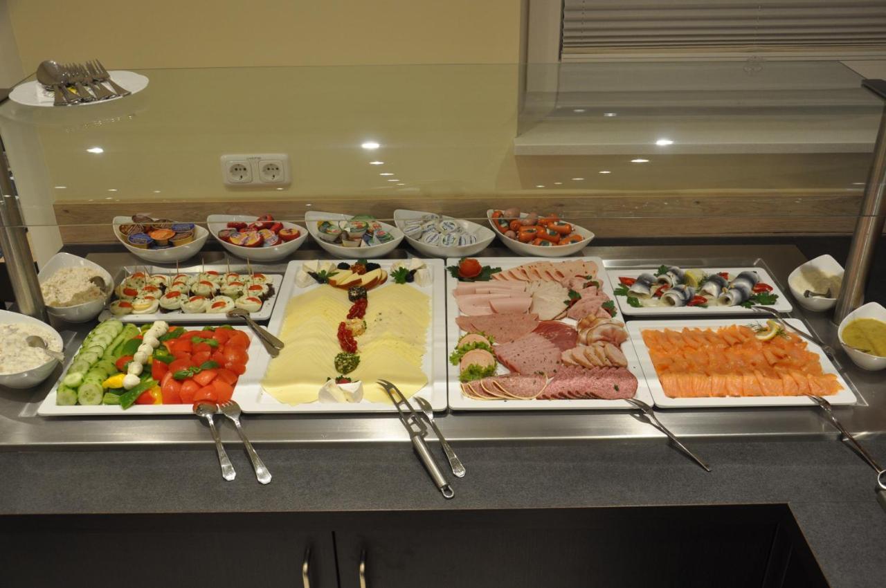 Avalon Hotel Bellevue 페마른 외부 사진