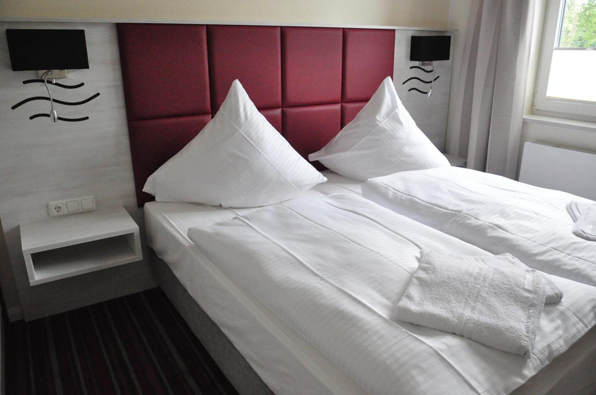 Avalon Hotel Bellevue 페마른 외부 사진