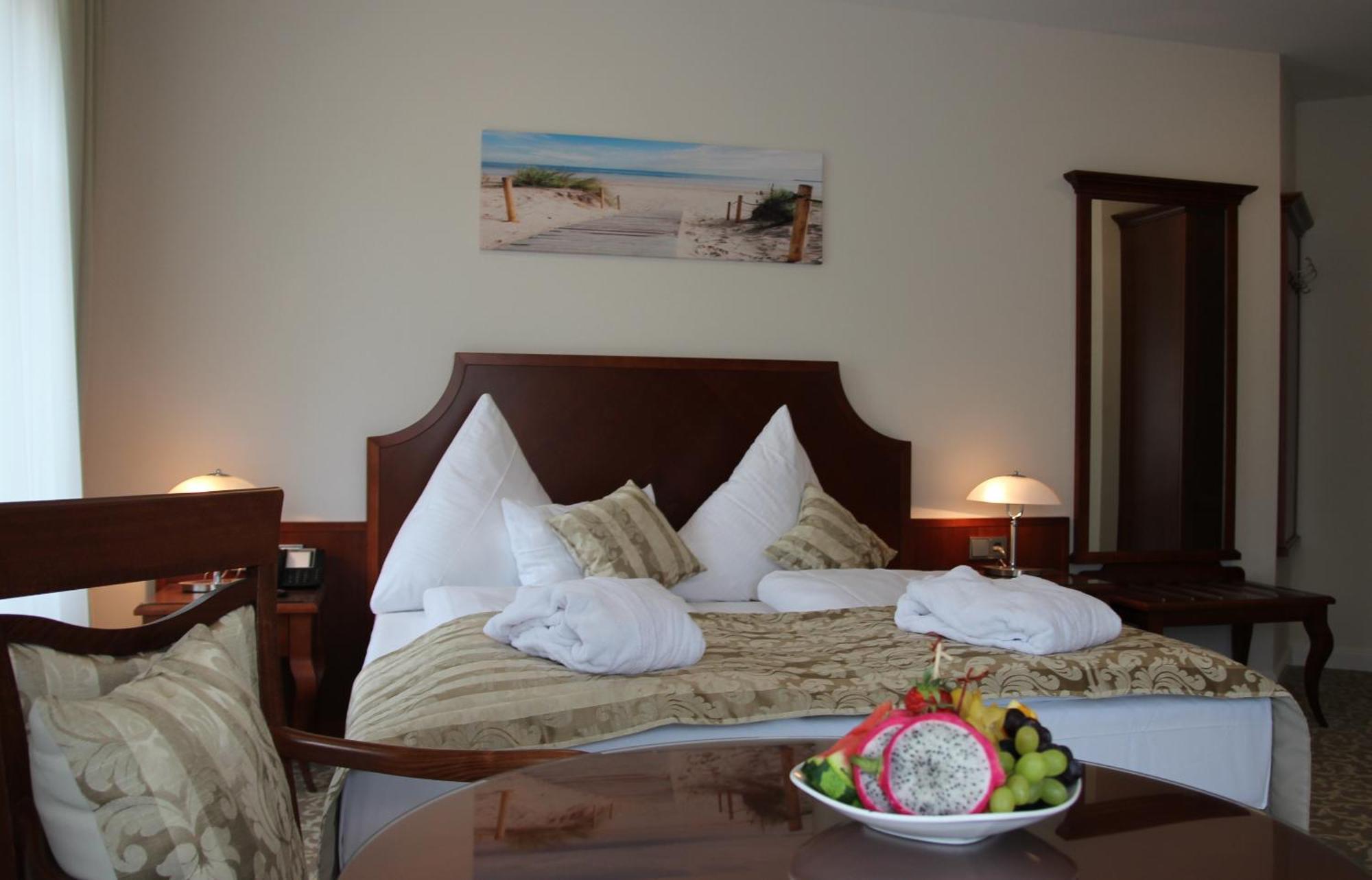 Avalon Hotel Bellevue 페마른 외부 사진