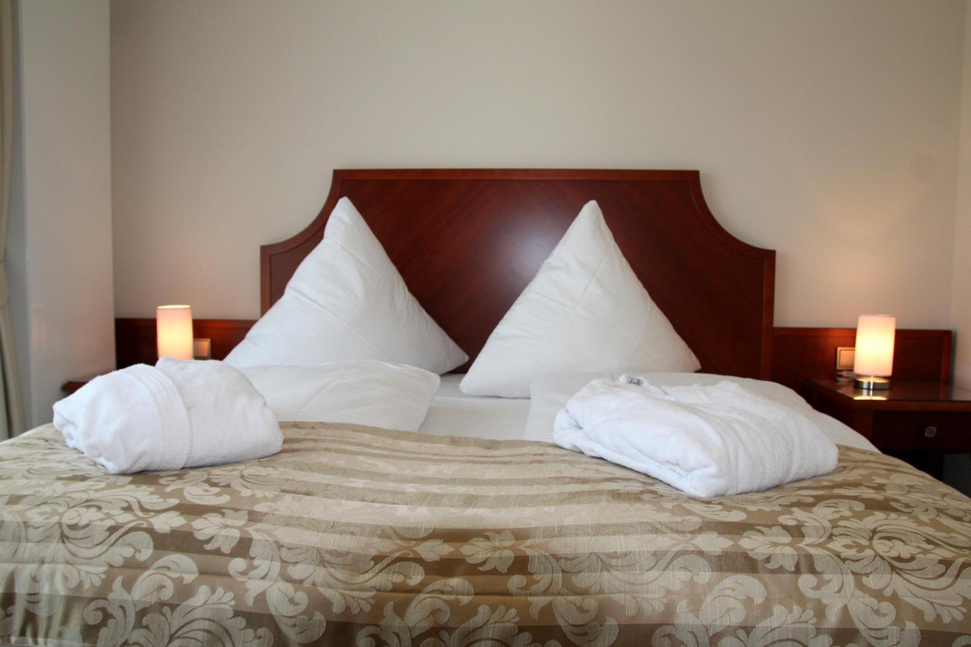 Avalon Hotel Bellevue 페마른 외부 사진